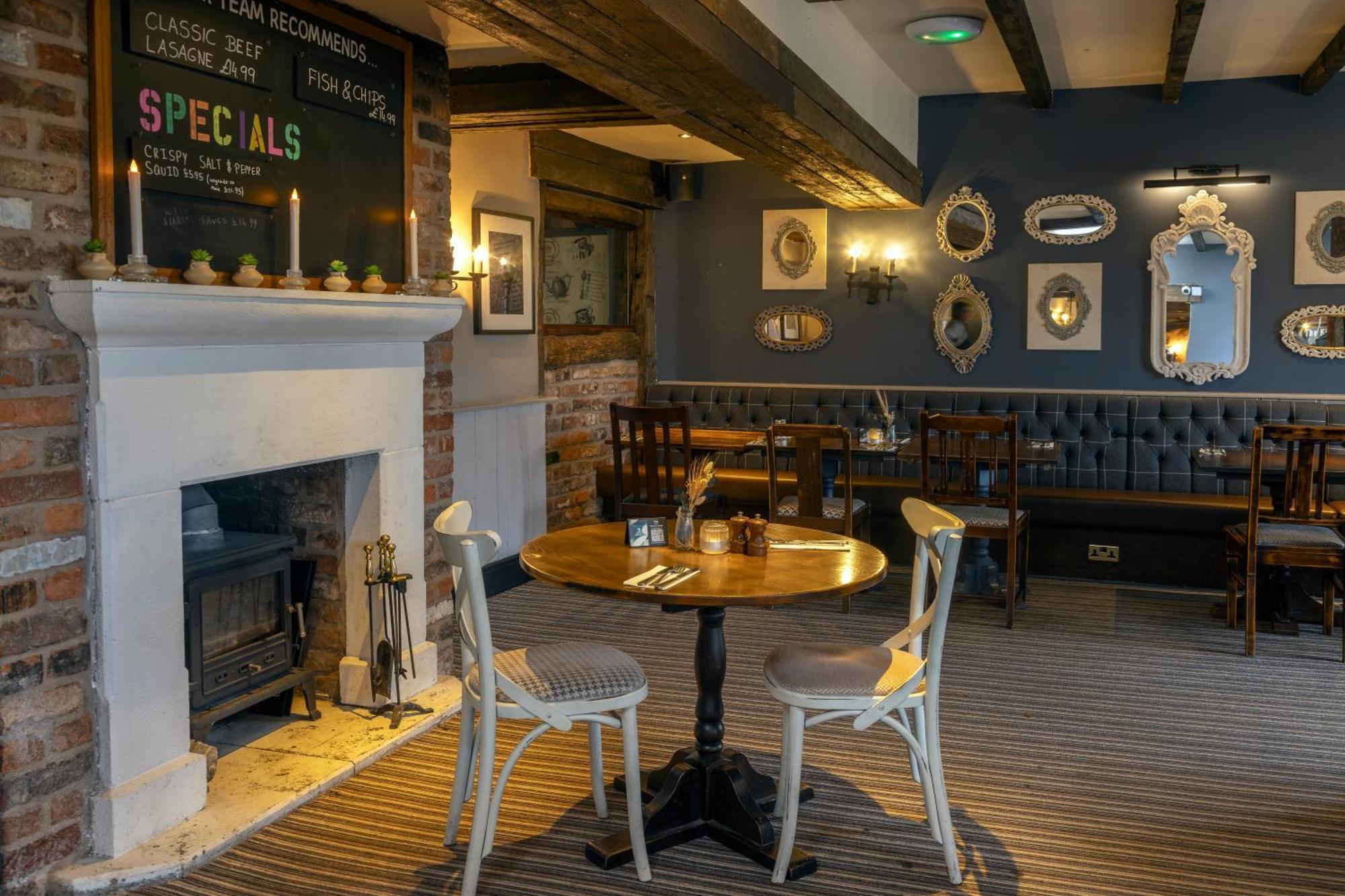 Casa Mere Manchester Airport, Knutsford, Sure Collection By Best Western Екстериор снимка