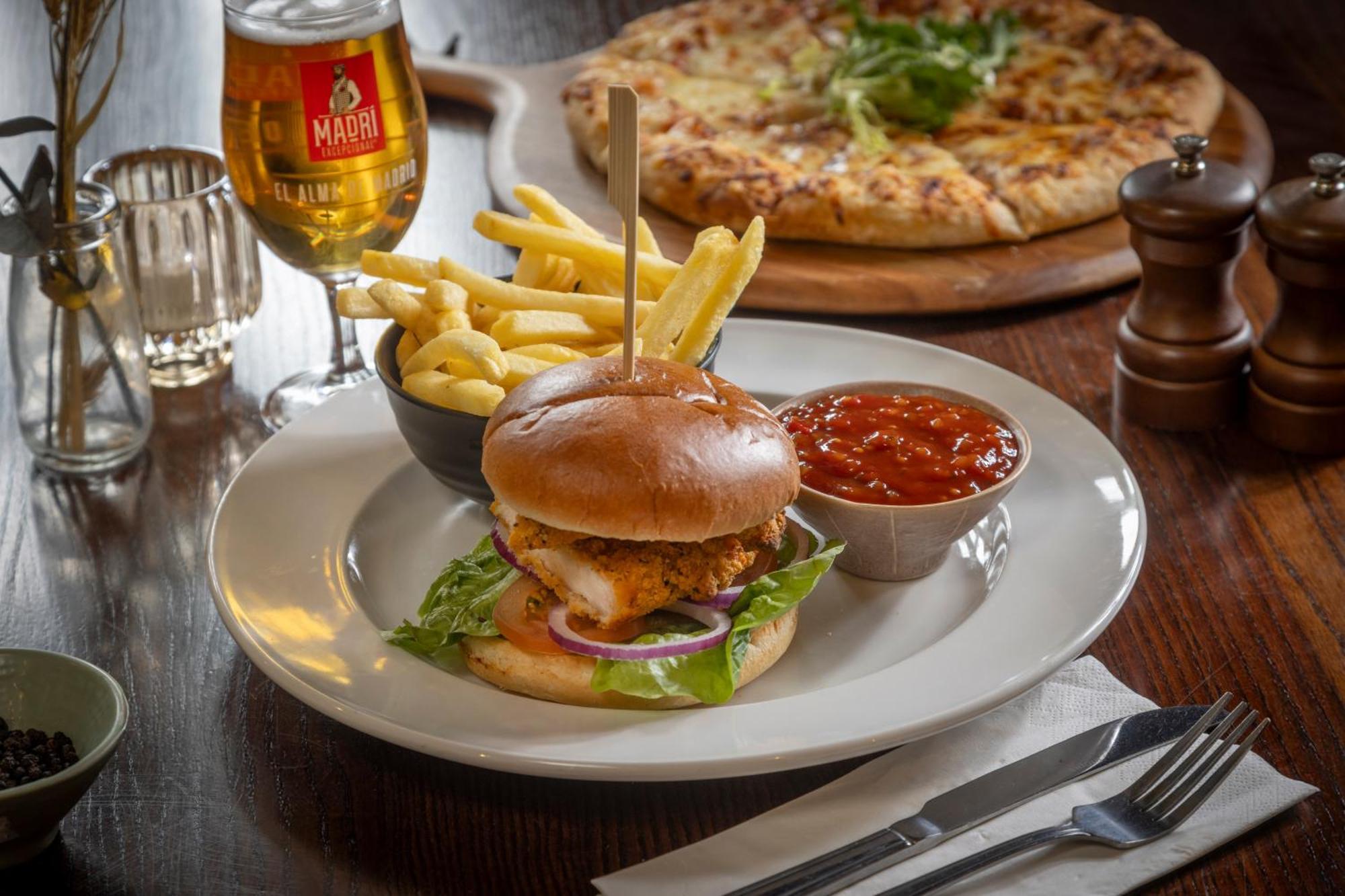 Casa Mere Manchester Airport, Knutsford, Sure Collection By Best Western Екстериор снимка