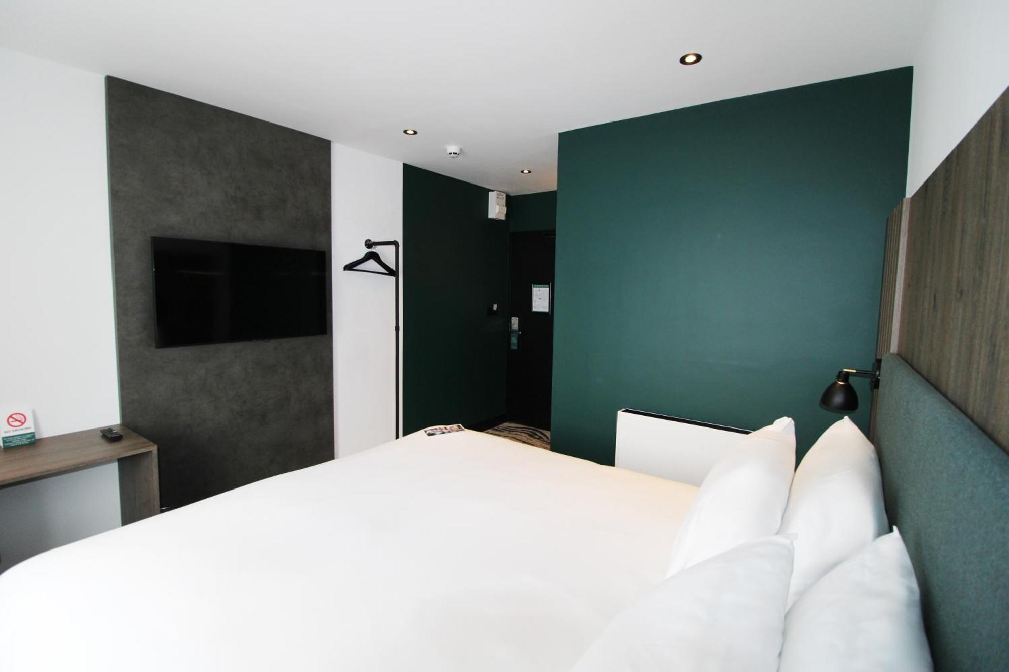 Casa Mere Manchester Airport, Knutsford, Sure Collection By Best Western Екстериор снимка